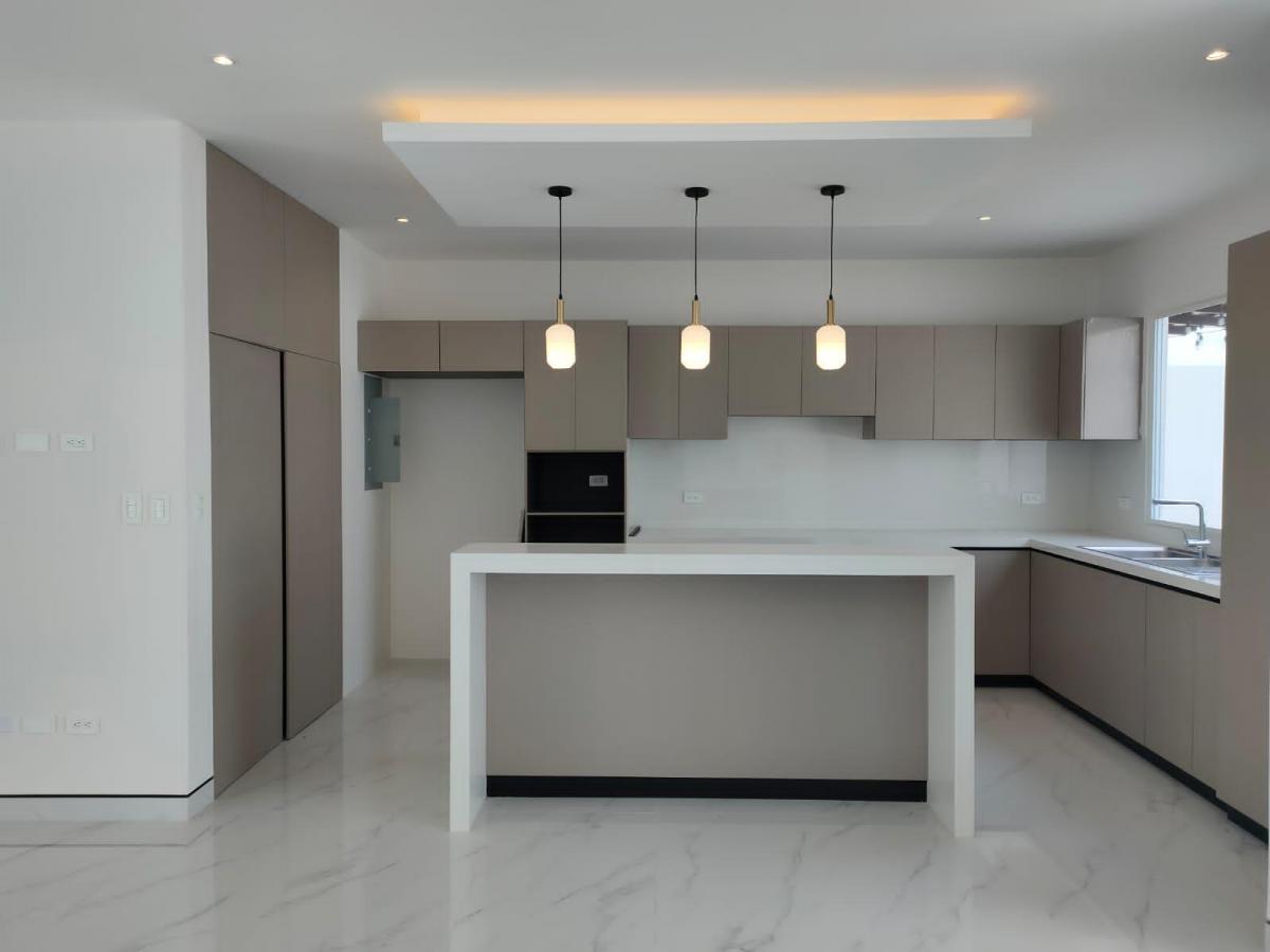 Casa de Venta en La Urbanización Porto Alegre, Vía a La Costa, de Estreno. Guayas — imagen 6