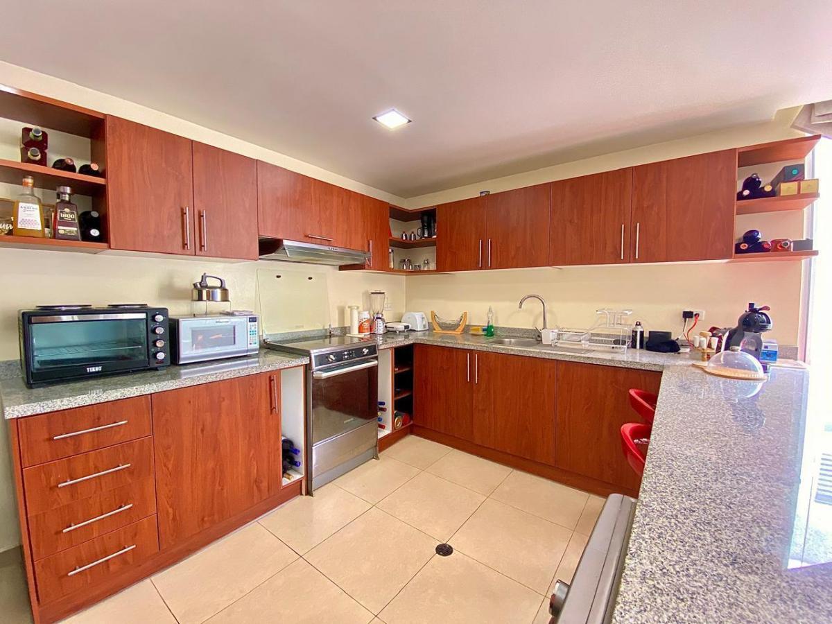 Departamento Amoblado de Venta - Renta Cumbaya 2 Dorm. Provincia de Pichincha — imagen 5