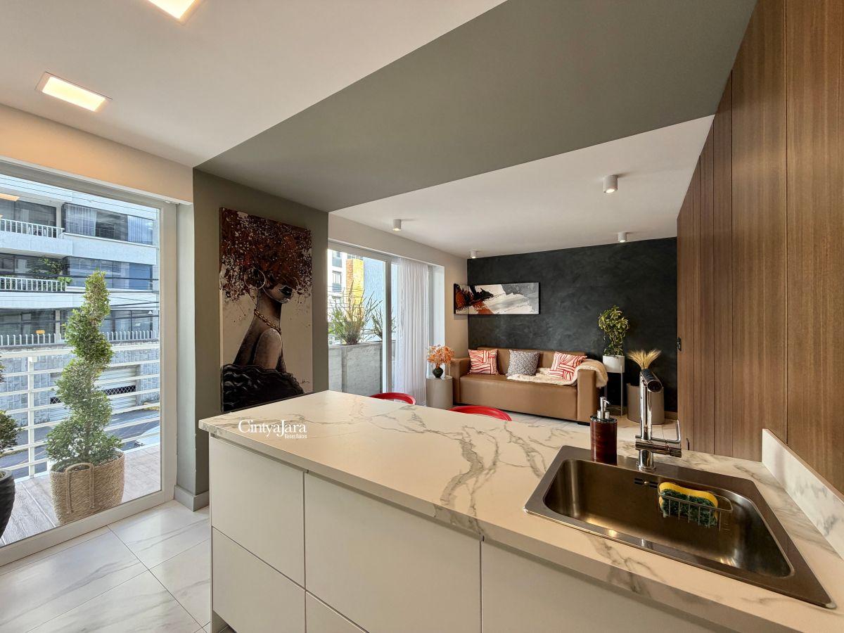 Departamento de Lujo, Como Nuevo, Sector González Suarez, 1 Dorm, Venta — imagen 10