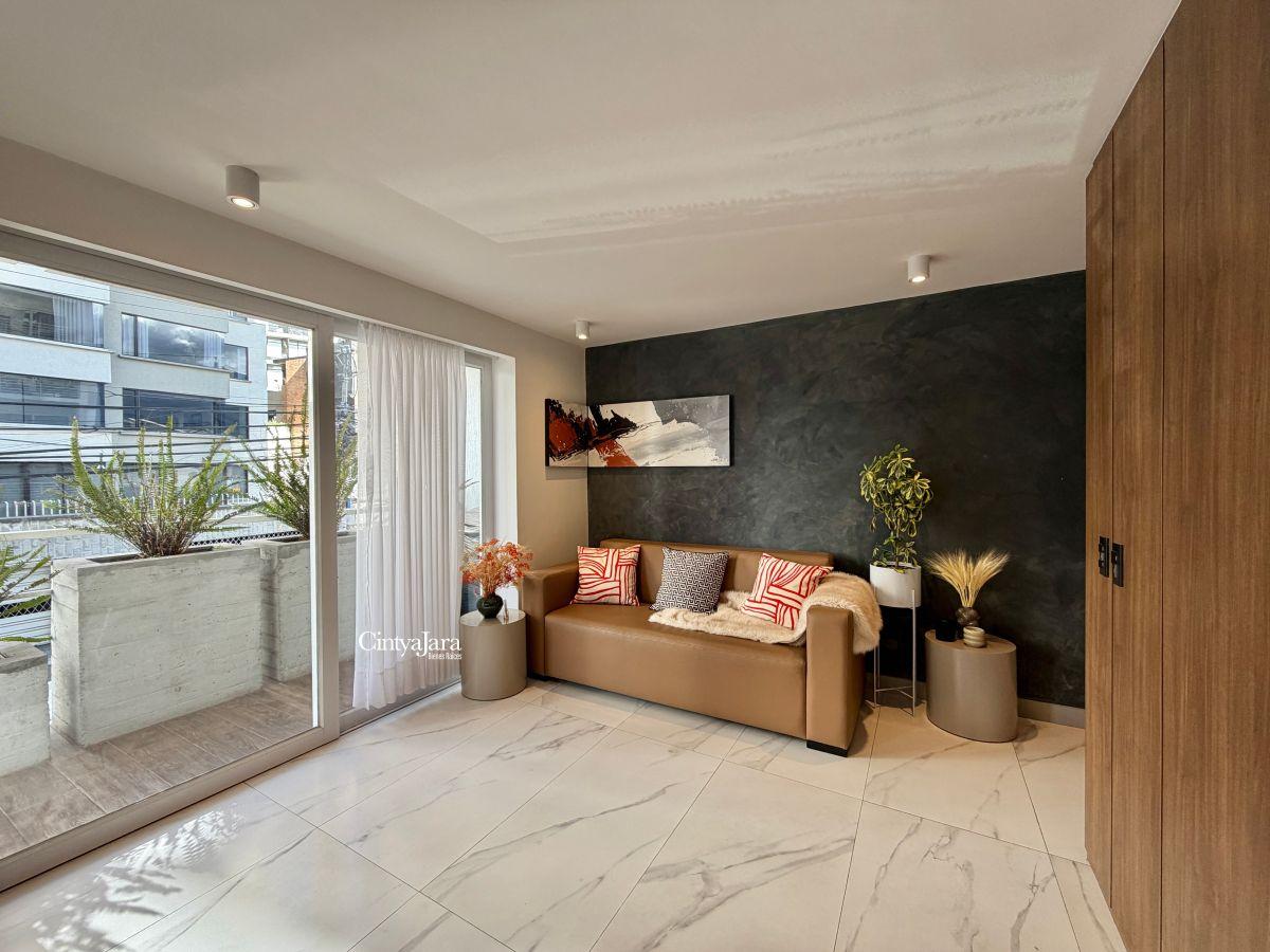 Departamento de Lujo, Como Nuevo, Sector González Suarez, 1 Dorm, Venta — imagen 7