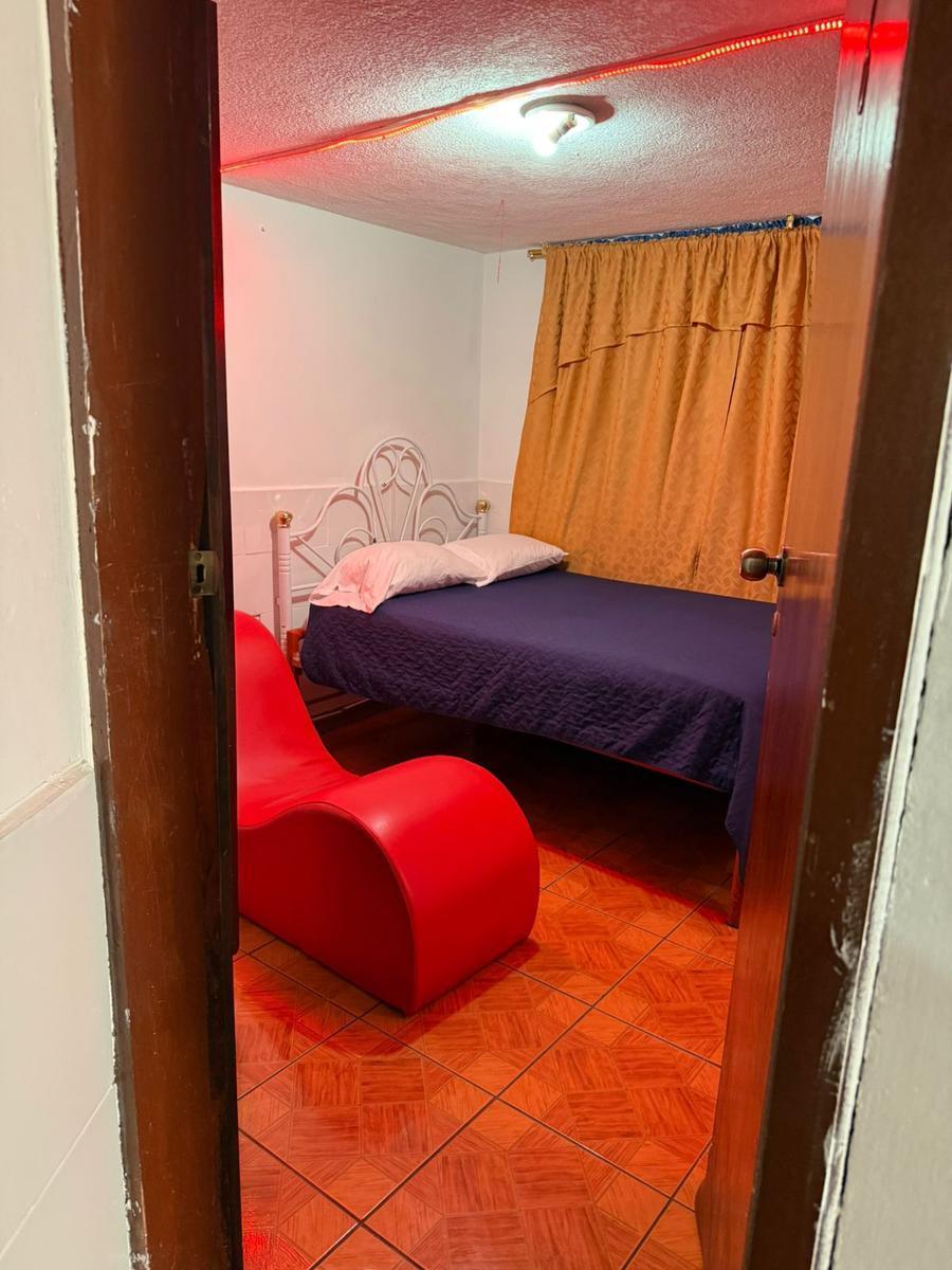 Casa en Venta y Hostal Funcionando — imagen 4
