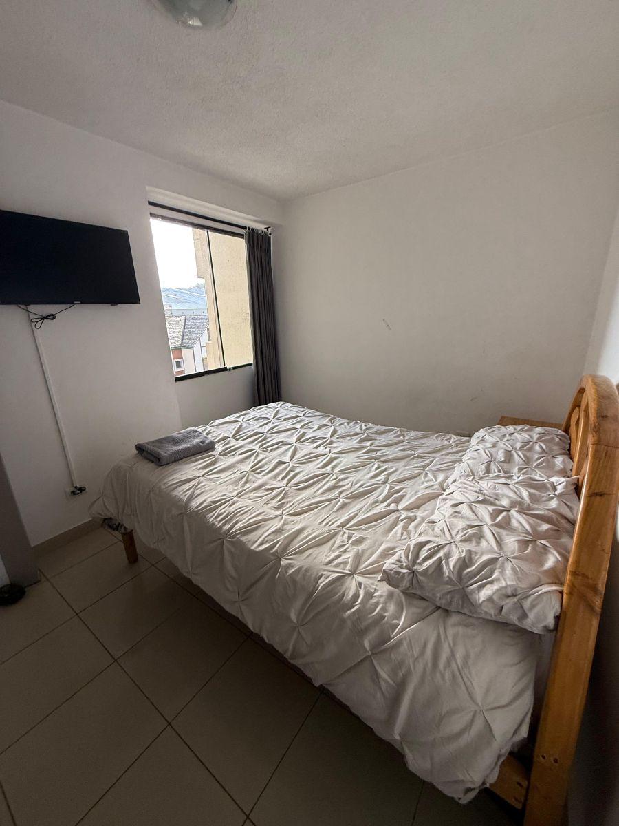 Oportunidad Depto. 3 Dorm - Av 6 de Diciembre Megamaxi — imagen 7
