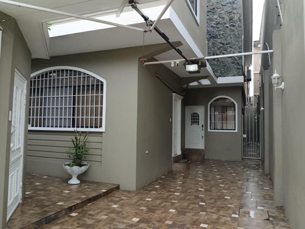Casa de Venta La Garzota 3, 4 Dorm., 2 Parqueos, Norte de Guayaquil. Guayas — imagen 10