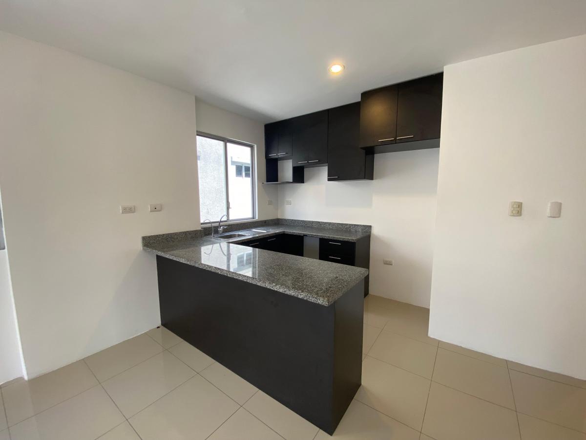 Alquilo /vendo Departamento en Puerto Azul, Guayas — imagen 9
