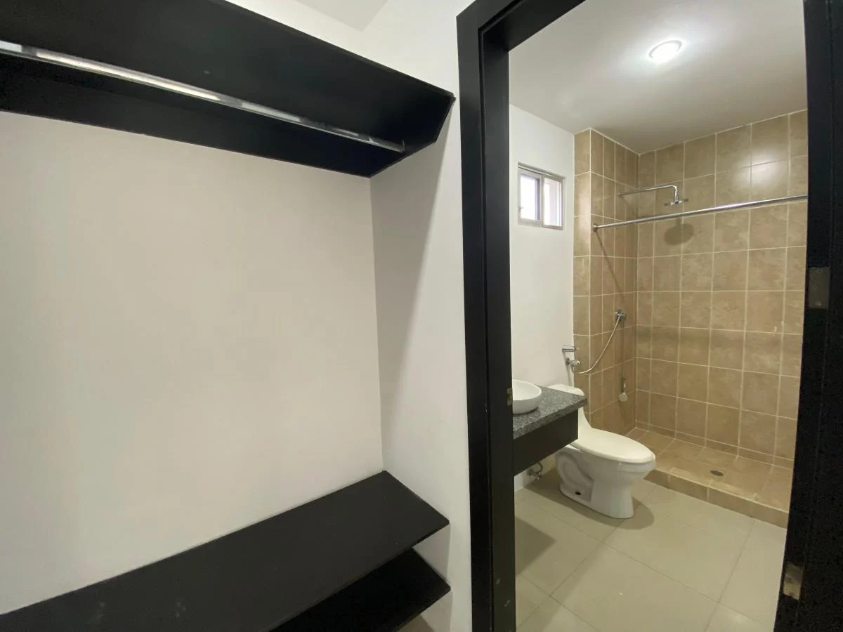 Alquilo /vendo Departamento en Puerto Azul, Guayas — imagen 7