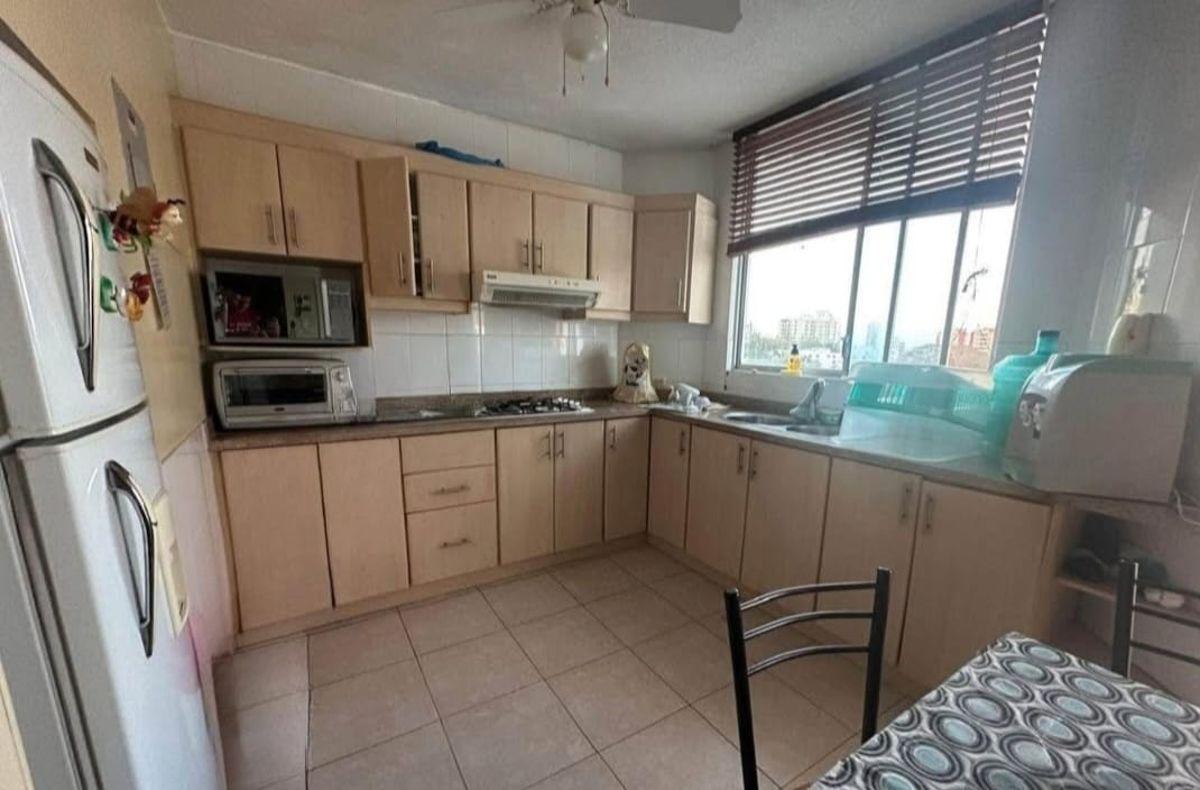 Departamento Amoblado de Venta de 153 m² con 4 Habitaciones, 4 Baños Completos, Sector Tonsupa — imagen 7