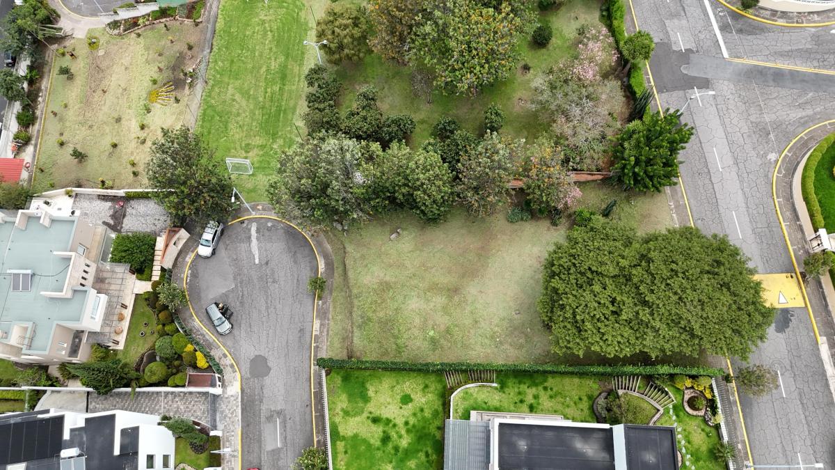 Hermoso Terreno de Venta Urbanización Exclusiva Frente Scala Shopping — imagen 4