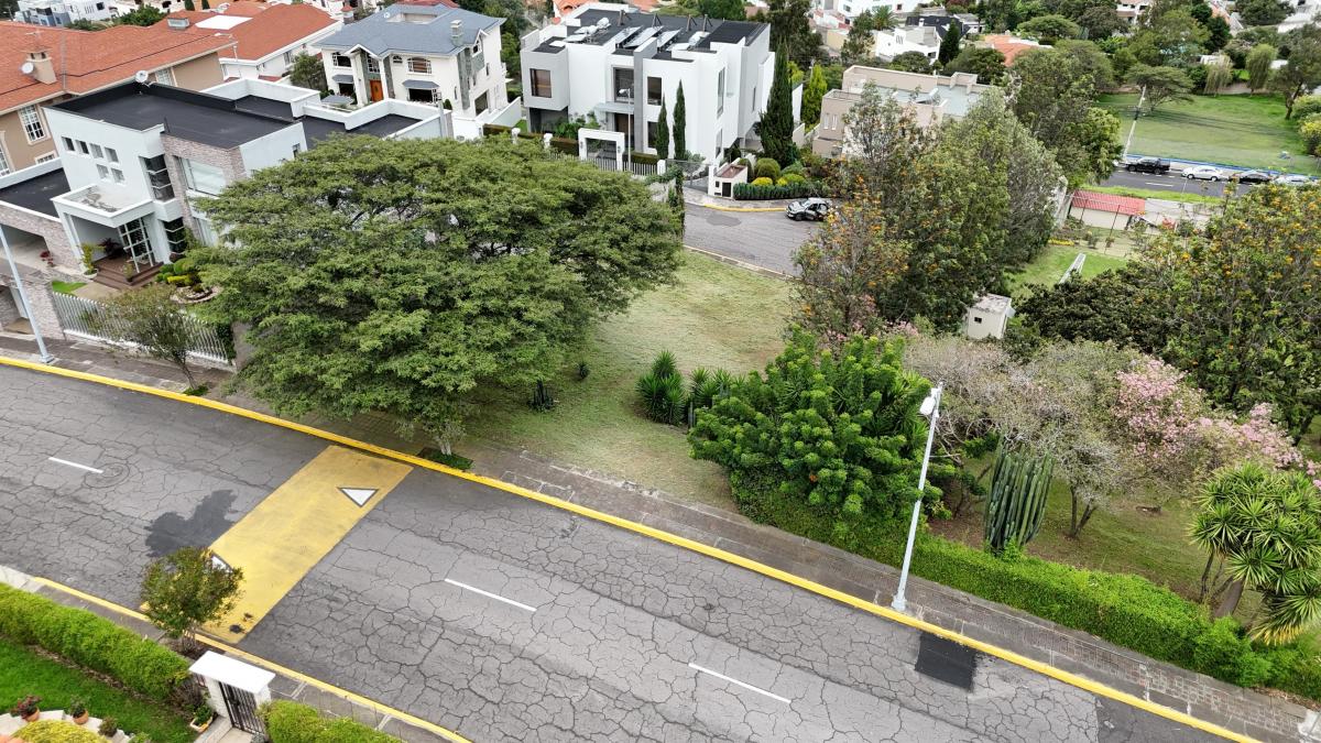 Hermoso Terreno de Venta Urbanización Exclusiva Frente Scala Shopping — imagen 2