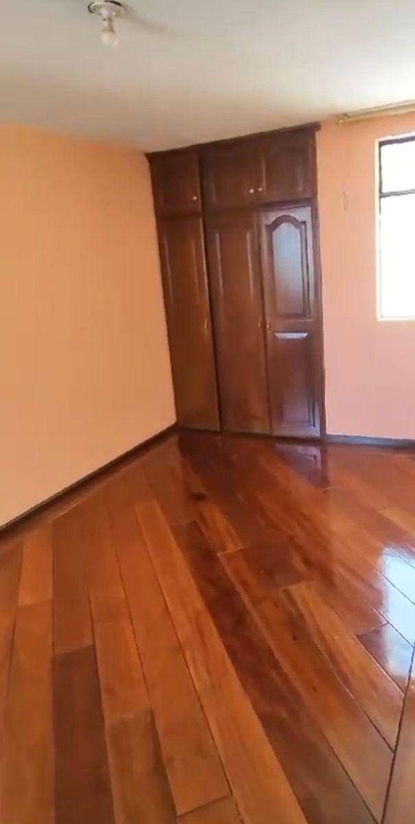 Casa Rentera 340 m² - San Juan - Centro Histórico de Quito — imagen 9