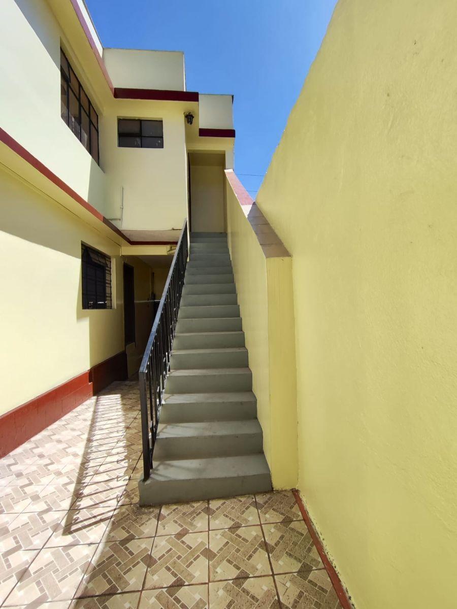 Casa Rentera 340 m² - San Juan - Centro Histórico de Quito — imagen 2