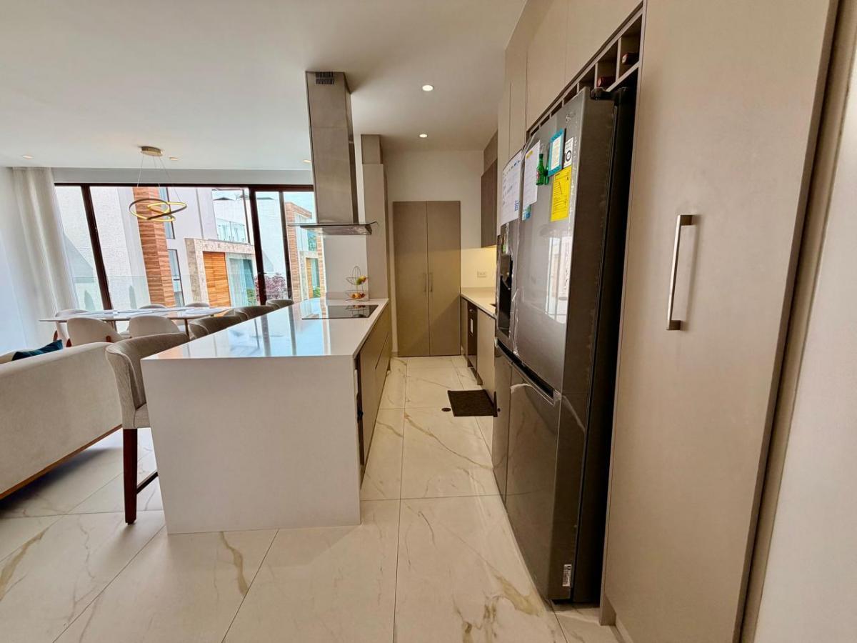 Mgv Vendo Departamento 3 Dorm. Cumbaya — imagen 5
