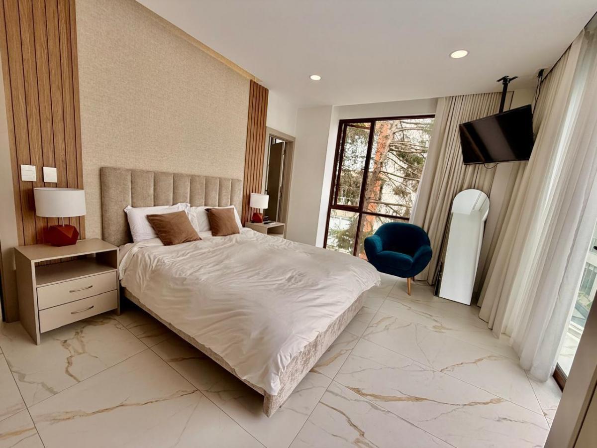 Mgv Vendo Departamento 3 Dorm. Cumbaya — imagen 2
