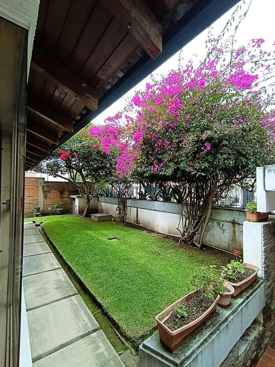 Casa 284 m² 4 Habitaciones con Amplio Terreno en El Batán — imagen 9