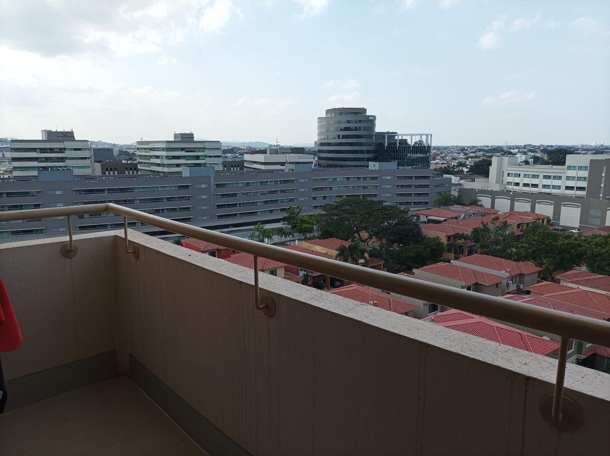 Urb. Ciudad Colón Vendo Departamento Grande Salas, 3 Dorm. Balcón Ascensor, Piscina, Seguridad, Guayas — imagen 8