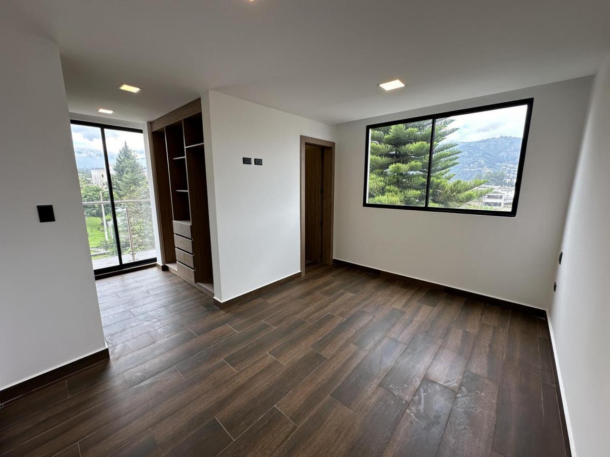 Departamento en Venta 3 Habitaciones Tumbaco Cerca a Megakywi — imagen 4