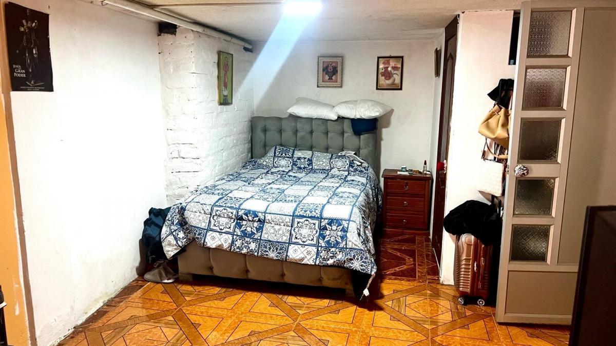 Departamento Sur de Quito Primer Piso 4 Dorm., Sala Comedor, Cocina, Parqueadero — imagen 7