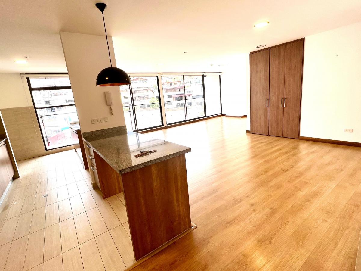 Venta, Hermoso y Bien Ubicado Departamento Portugal — imagen 9