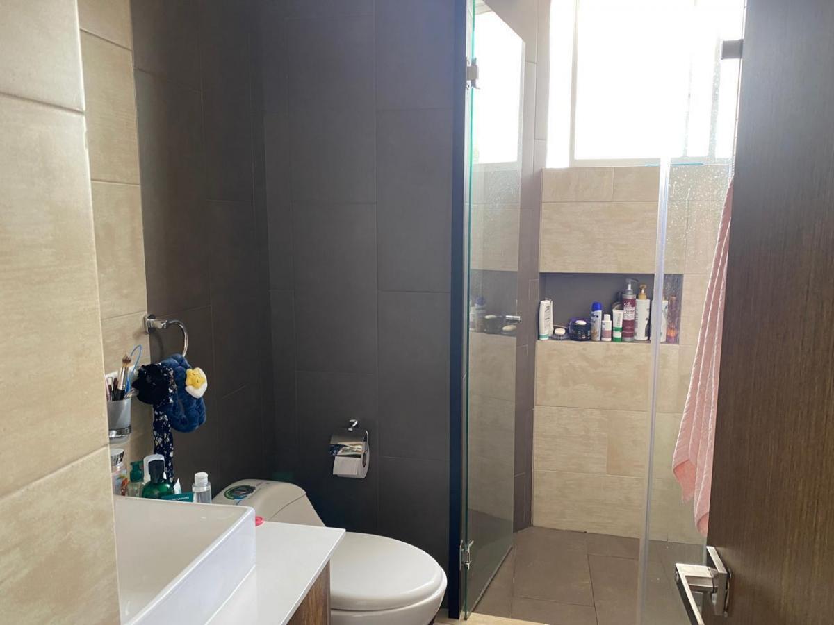 Venta Departamento Dos Dorm. Estudio Granda Centeno Frente Al Parque — imagen 2