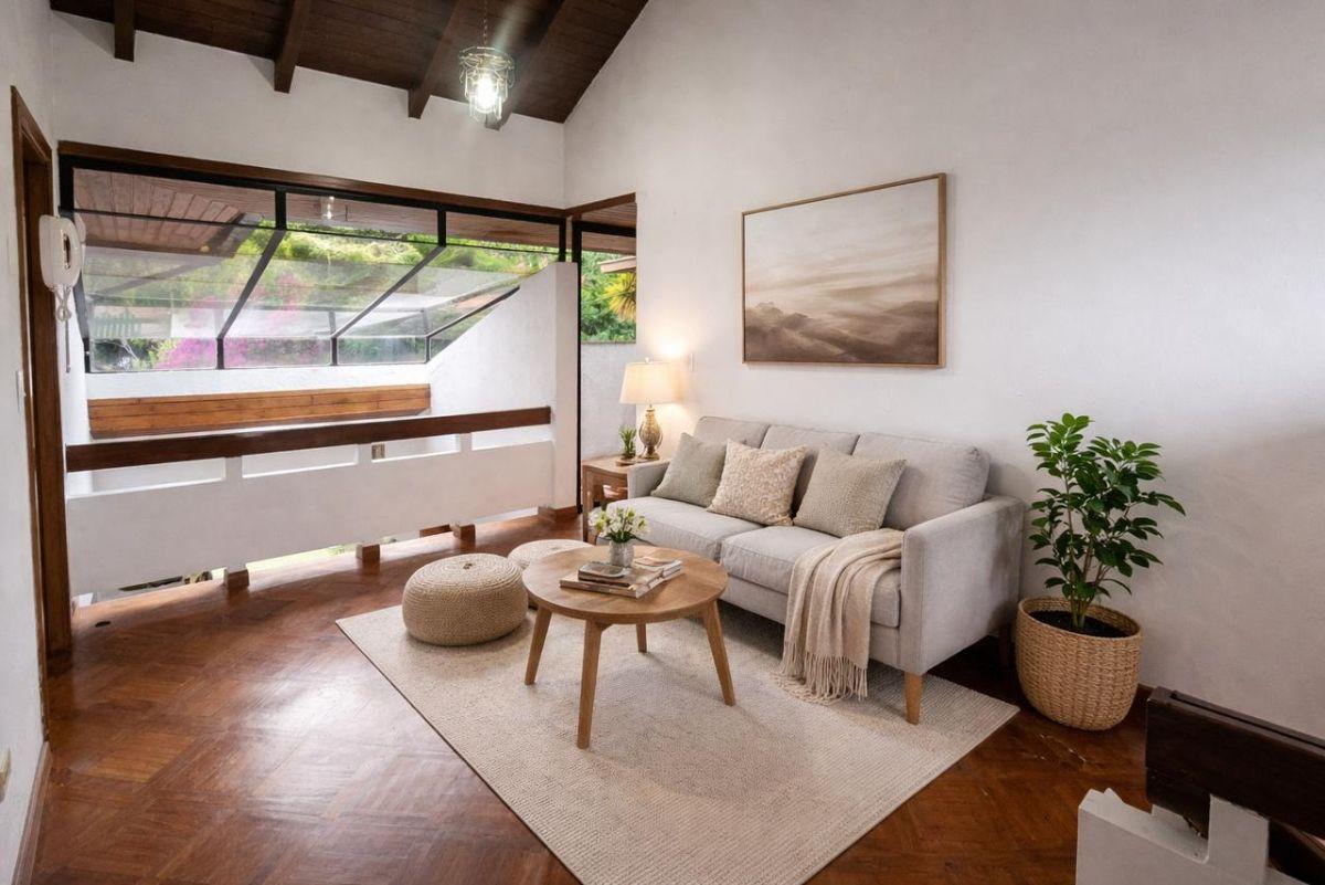 Vendo Amplia Casa en Jacarandá, 4 Dorm. Más Suit Independiente, 1 Dormitorio en Planta Baja! — imagen 5
