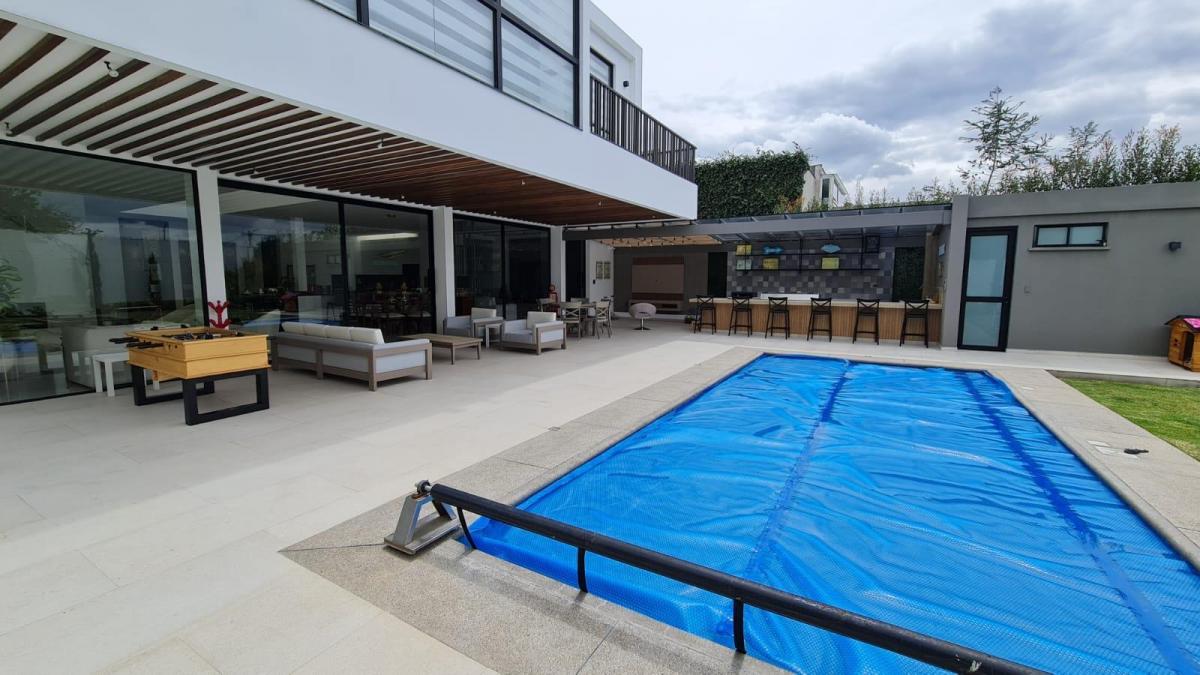 Hm Sa/ Tumbaco! Hermosa Casa Moderno/minimalista de 650 m² en Venta 980.000 Usd — imagen 2