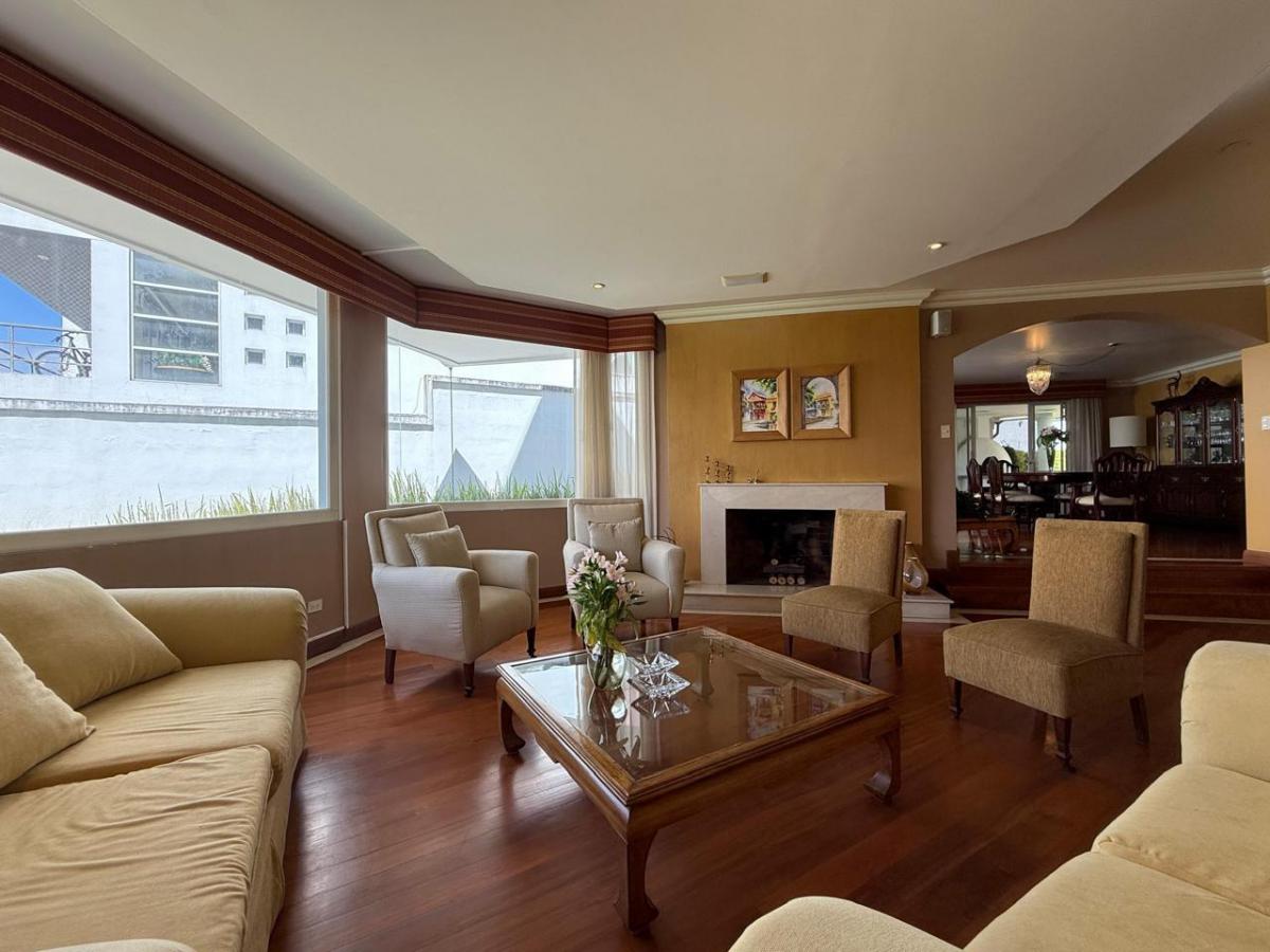 Casa con 740 m² de Terreno, 4 Dorm. en Venta en Vista Grande — imagen 8