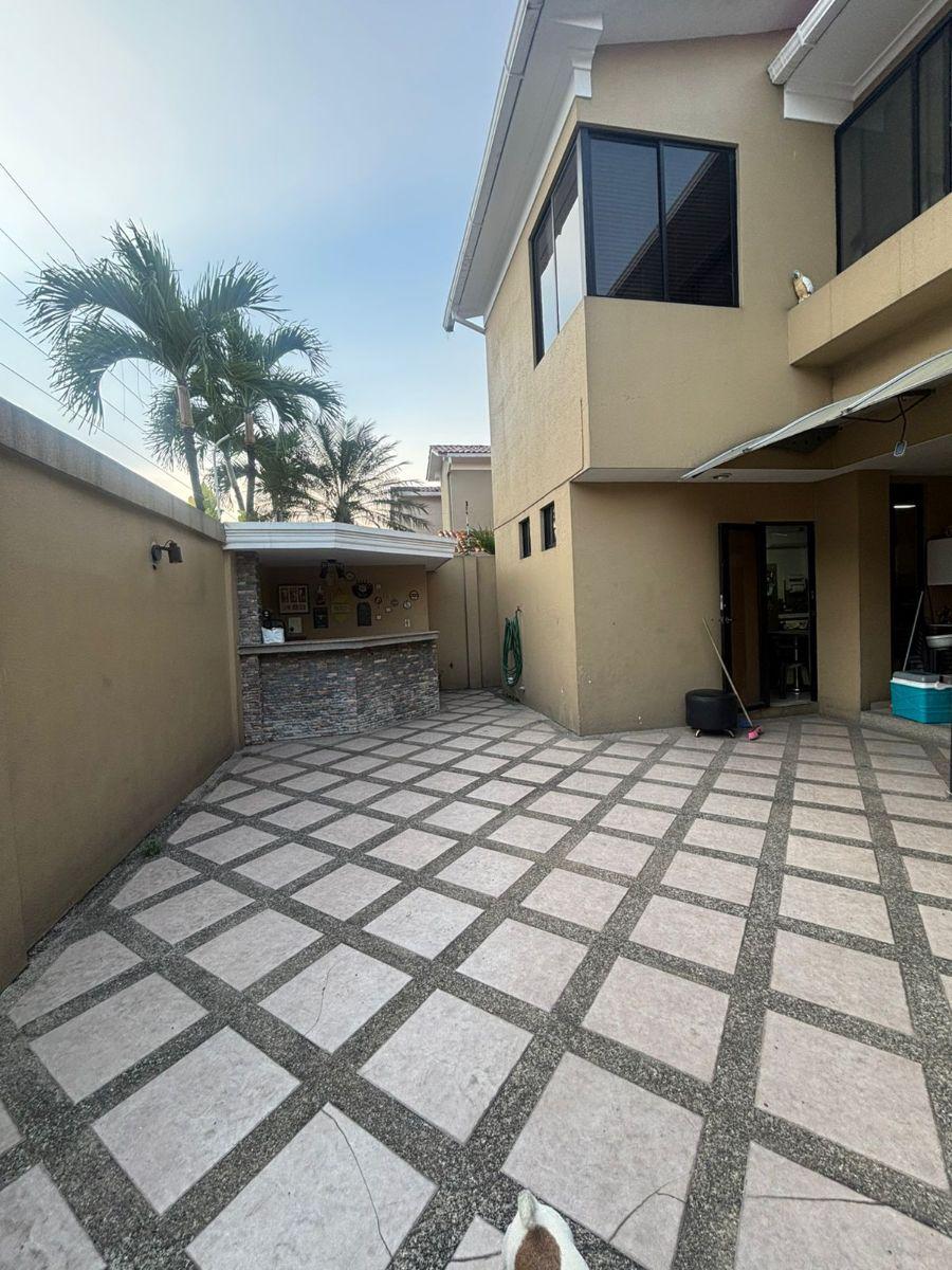 Casa de Venta Km3 Vía Samborondon, Guayas — imagen 10
