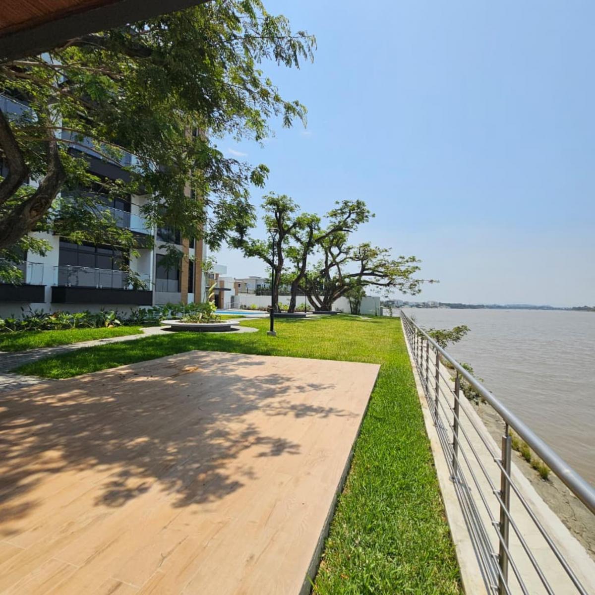 Al Rio Departamento 4 Dorm. de Estreno Samborondon Km 4, Guayas — imagen 3