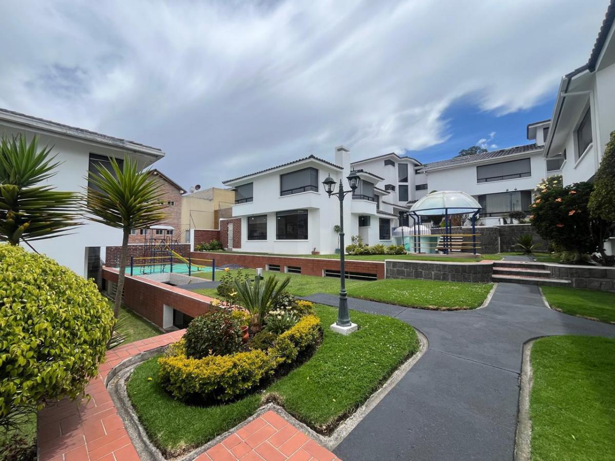Casa en Venta en Urbanizacion Privada Sector Colegio Sek Amagasi — imagen 10