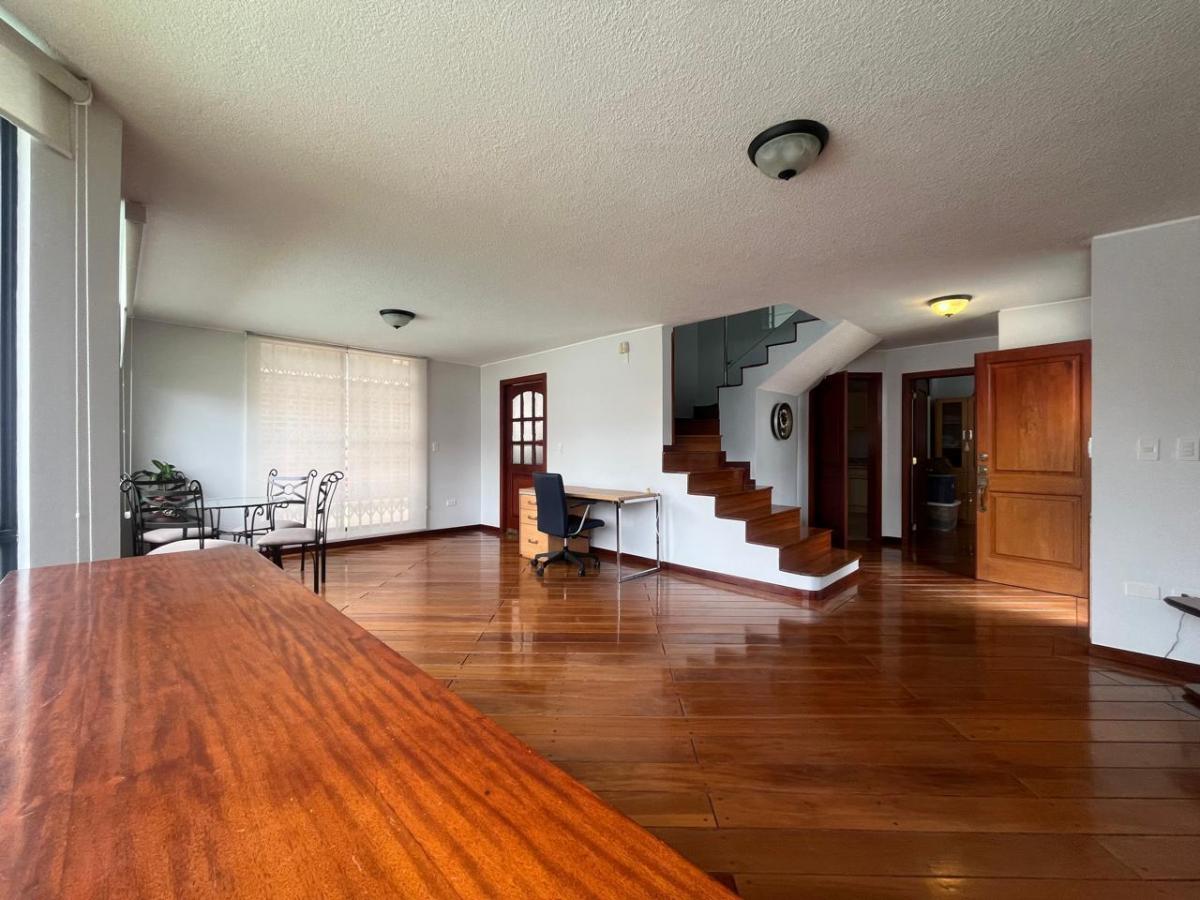 Casa en Venta en Urbanizacion Privada Sector Colegio Sek Amagasi — imagen 9