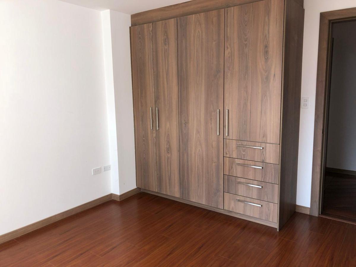 Venta Departamento 3 Dorm. Quito Tenis Bajo Amplio Vista Balcon 2 Parq Bod — imagen 8