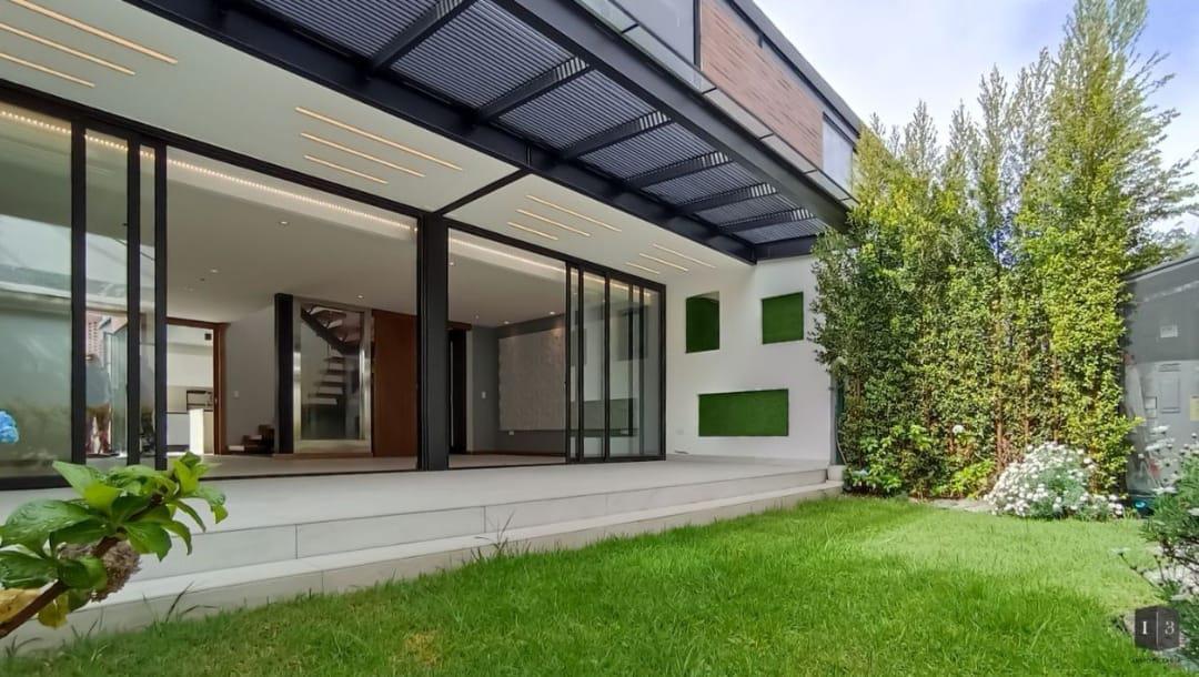 Linda Casa Tecnologica de Venta - San Juan de Cumbayá — imagen 8