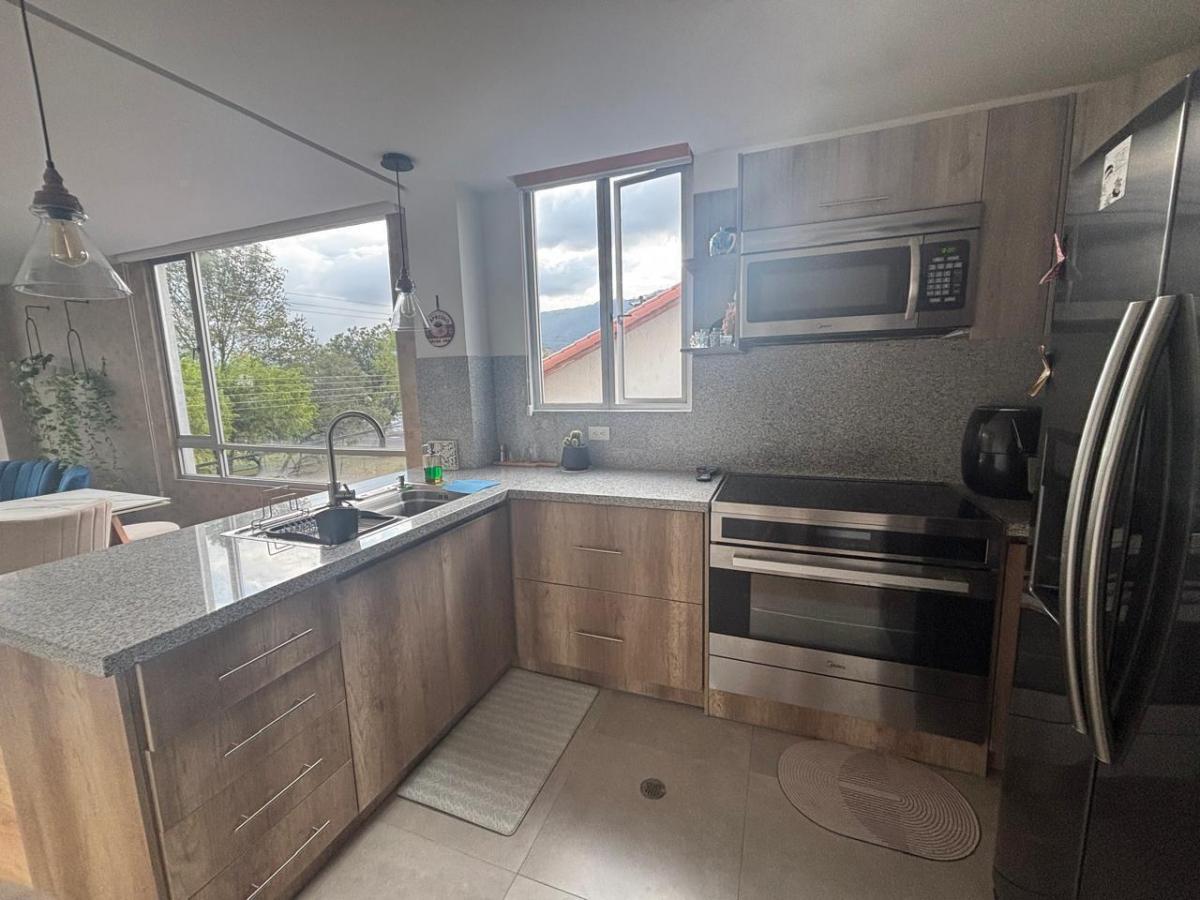 Hermoso Departamento en Urbanización Segura – Cerca a La Ruta Viva Pr — imagen 5