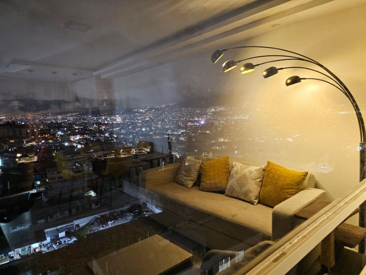 Departamento con Hermosa Vista en Venta Sector El Inca — imagen 8