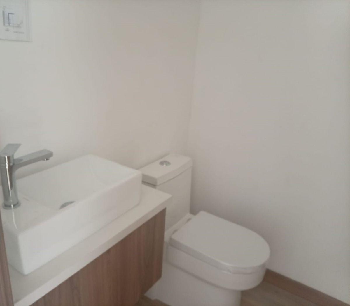 Venta Departamento con Balcon 3 Habitaciones en Tumbaco — imagen 8