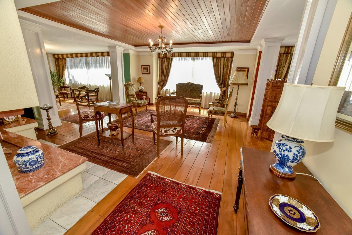 Penthouse de 386 m² con 4 Recámaras en Venta en Centro Norte con Ascensor Directo — imagen 10