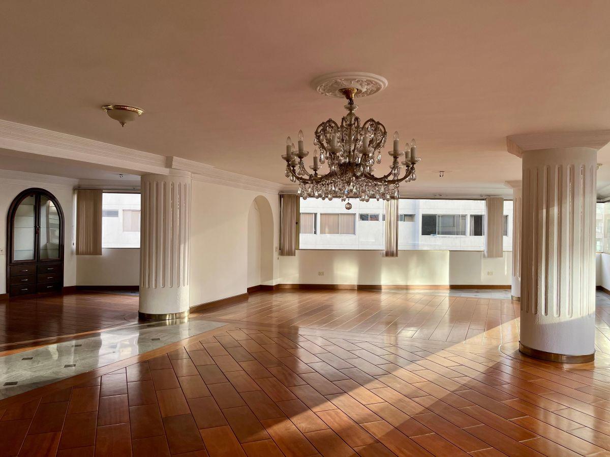 Vendo Bellavista. Lindo Departamento, 270 m², 3 Dor.180.000, Guardiania Las 24 Horas — imagen 10