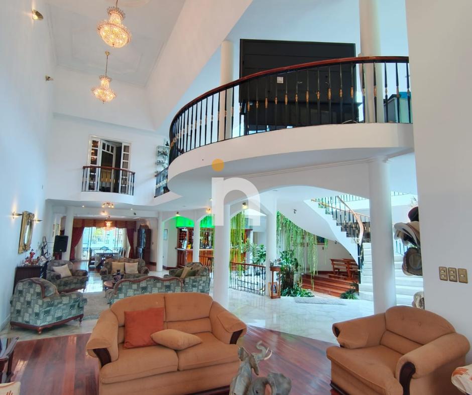 Mansión de Lujo en Venta | en Cuenca, Azuay — imagen 8