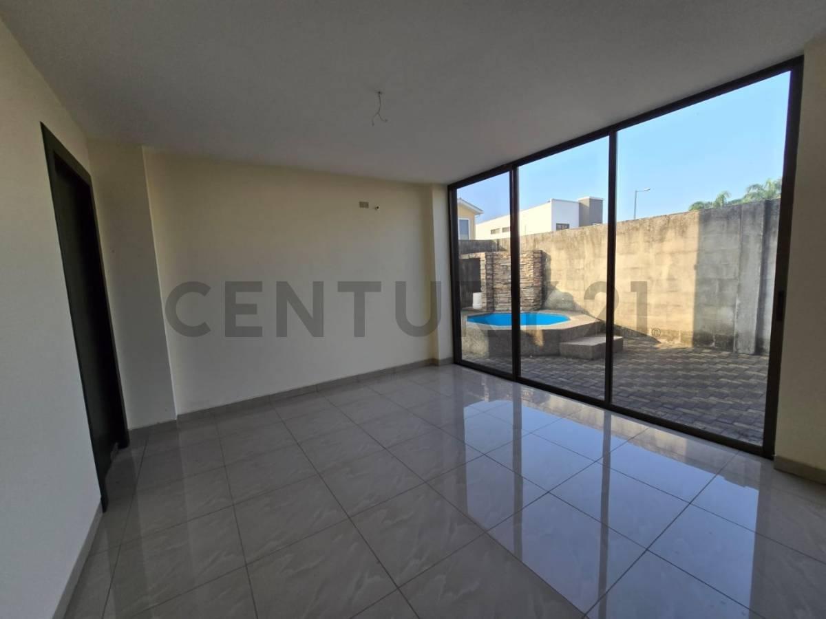 Venta Casa con Jacuzzi en Urb. Mallorca Village, La Aurora, Guayas — imagen 10