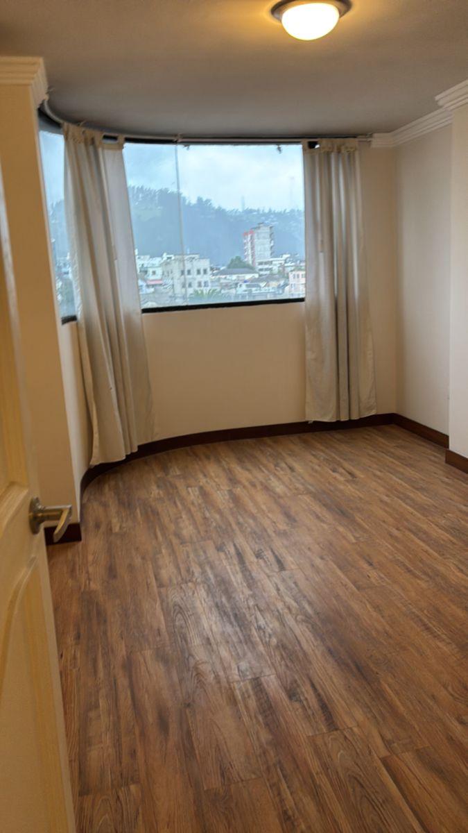 Ubicacion La Floresta Venta Penthouse Departamento Hermoso - Terraza y Vista Espectacular 360o. Provincia de Pichincha — imagen 10