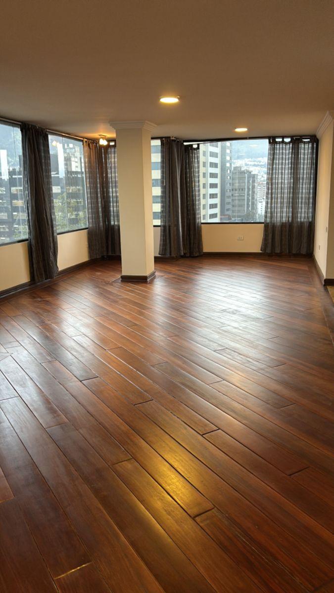 Ubicacion La Floresta Venta Penthouse Departamento Hermoso - Terraza y Vista Espectacular 360o. Provincia de Pichincha — imagen 9