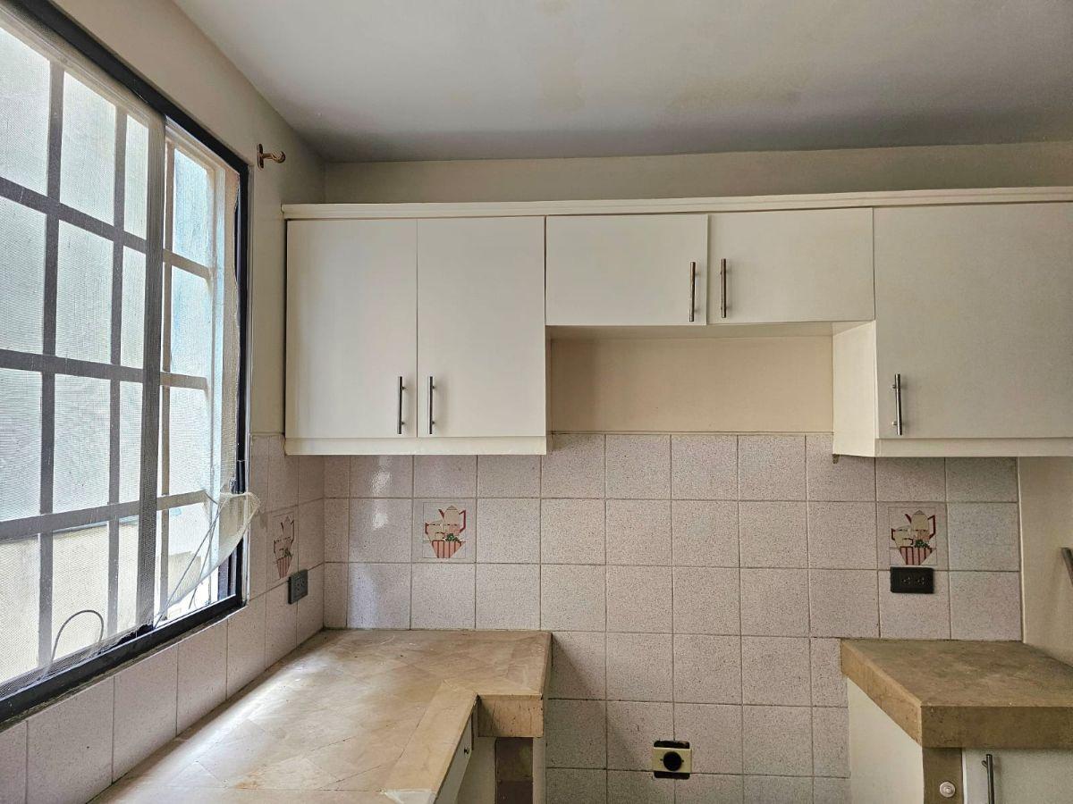 Departamento en Venta Los Ceibos (L. Arias/a. Salvador), Guayas — imagen 2