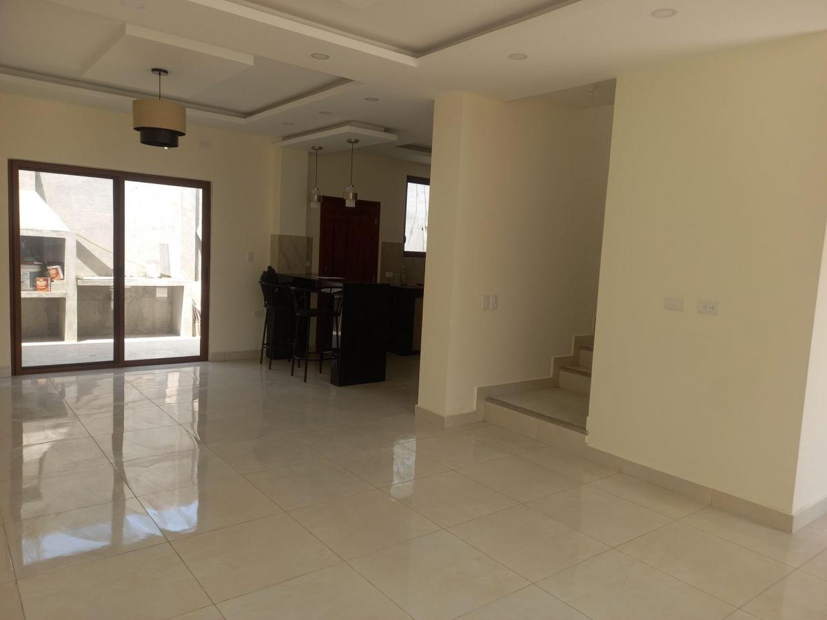 Casa de Venta en Manta Zona Norte San Agustin, Manabí — imagen 2