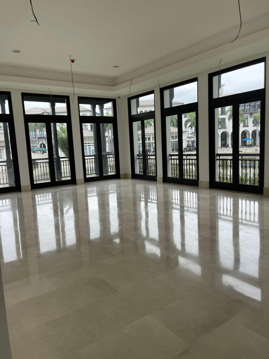 Plaza Lagos. Torre Harbor Planta Baja Vendo Departamento 356 m² Vista Al Lago, Guayas — imagen 8
