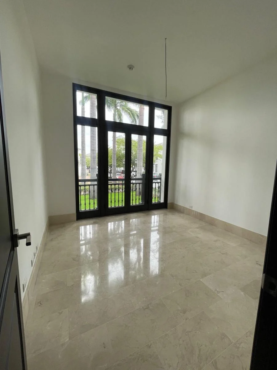 Plaza Lagos. Torre Harbor Planta Baja Vendo Departamento 356 m² Vista Al Lago, Guayas — imagen 7