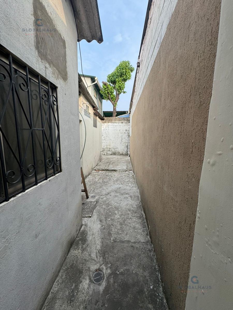 Venta de Casa Rentera en Samanes 2 con 5 Departamentos. m. B, Guayas — imagen 5