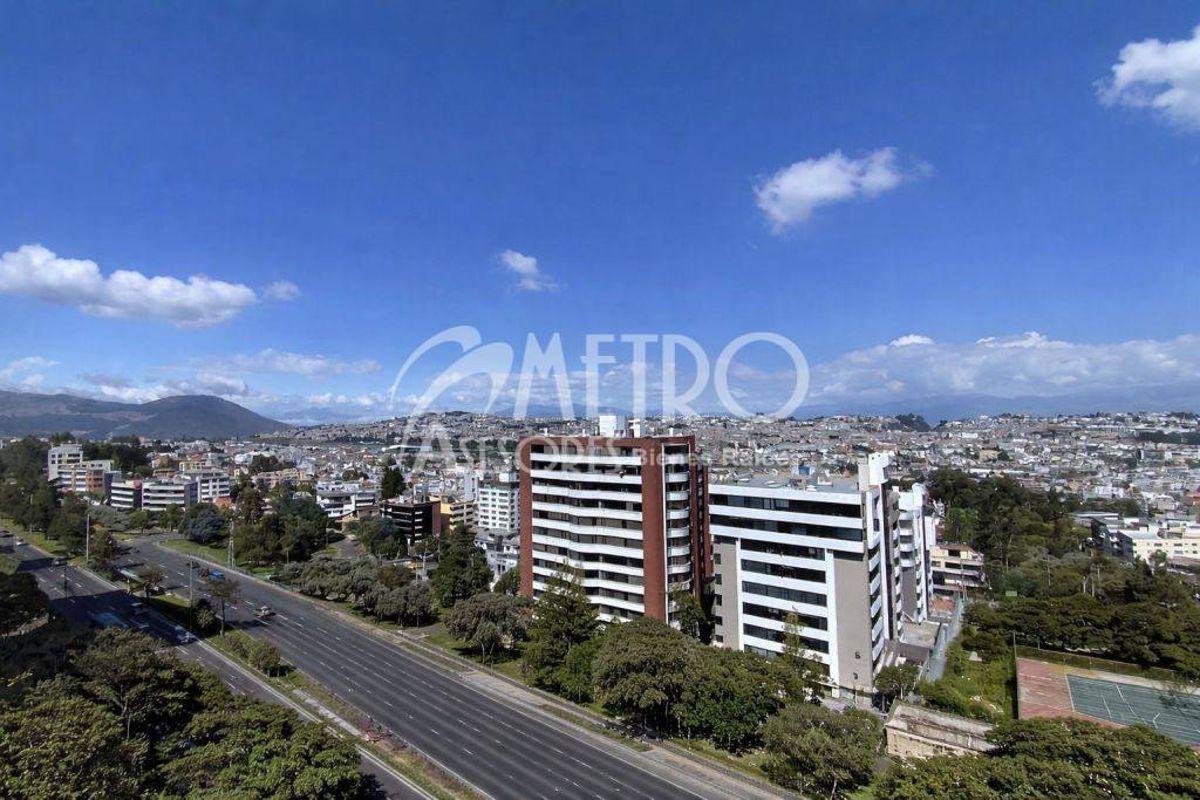 Amplio Departamento de 328 m² en Venta – El Bosque — imagen 10
