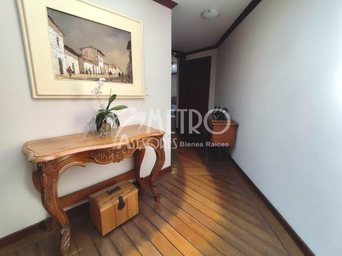 Amplio Departamento de 328 m² en Venta – El Bosque — imagen 6