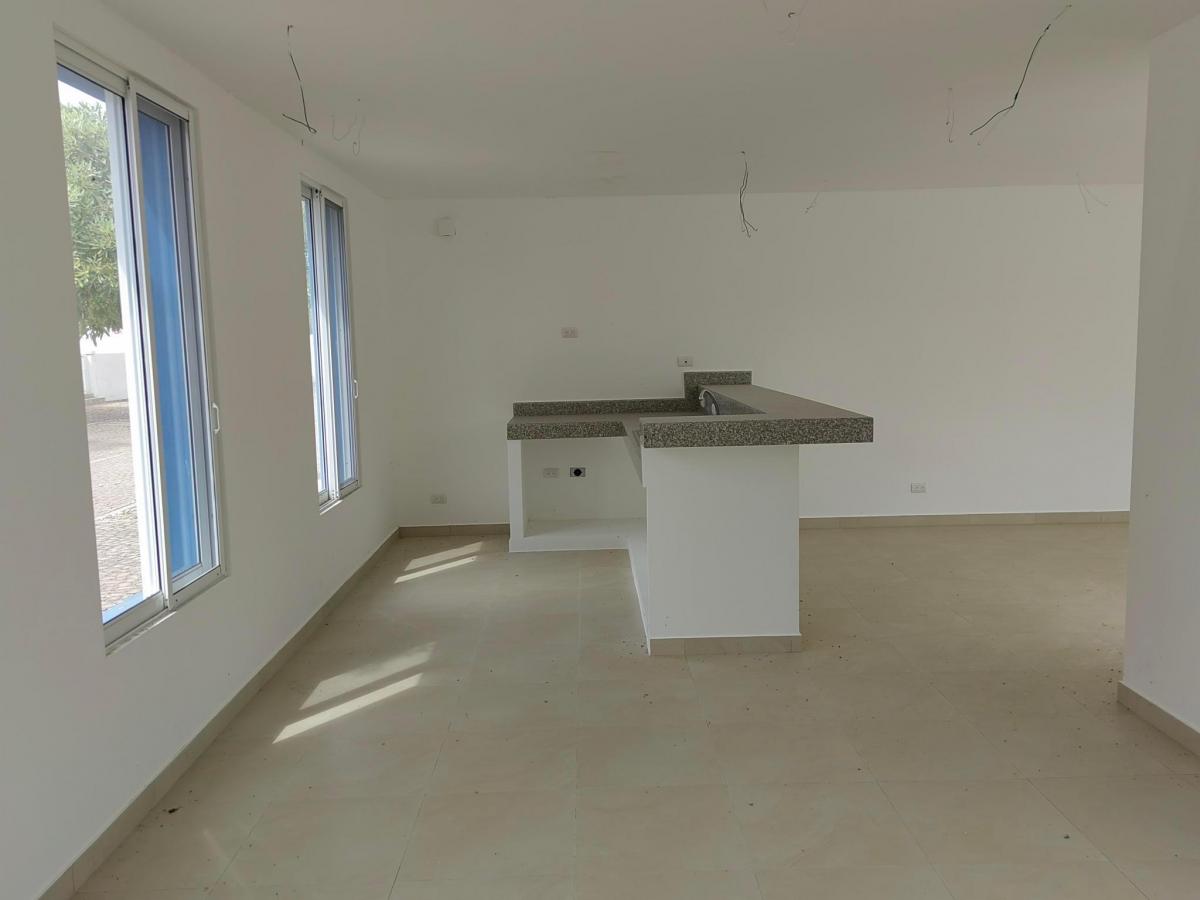 Casa de Venta en La Urbanización Bahía Muyuyo, Villamil Playas, 2 Plantas. Guayas — imagen 6