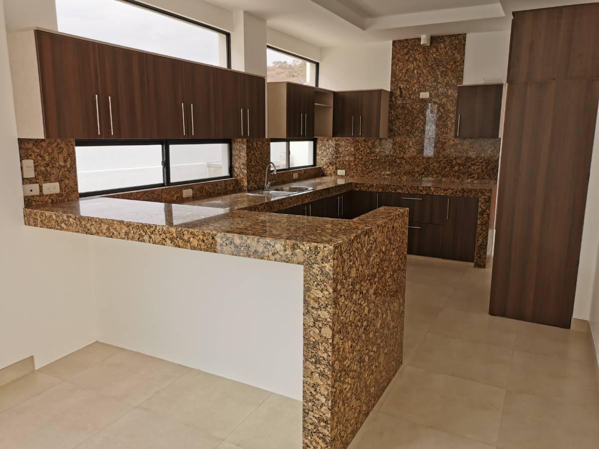 Casa de Venta en Condado de Vicolinci, por Estrenar, Acabados de Lujo. Guayas — imagen 7