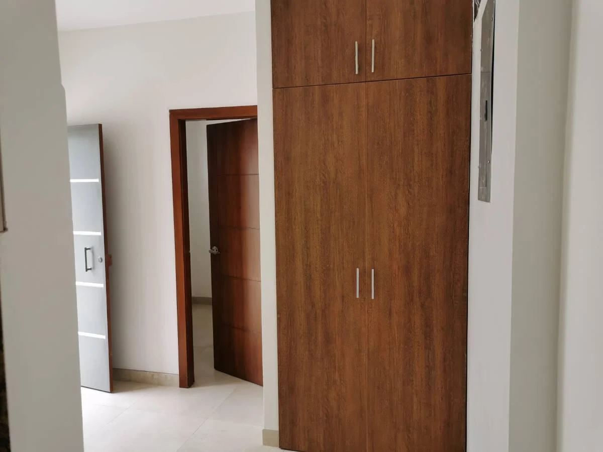 Casa de Venta en Condado de Vicolinci, por Estrenar, Acabados de Lujo. Guayas — imagen 4